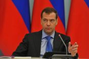 Медведев ограничил использование иностранного оборудования в российской оборонке