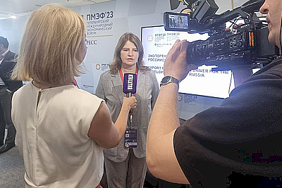 Наталья Касперская на ПМЭФ-2023